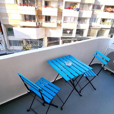 1A Beach & Business Apartment In The City Center! Larnaca Esterno foto